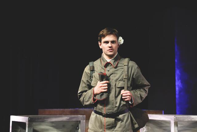 Gabriel Walter aus Villach ist mit vollem Herzen Schauspieler. Gerade tourt er durch Deutschland und die Schweiz. | Foto: Privat