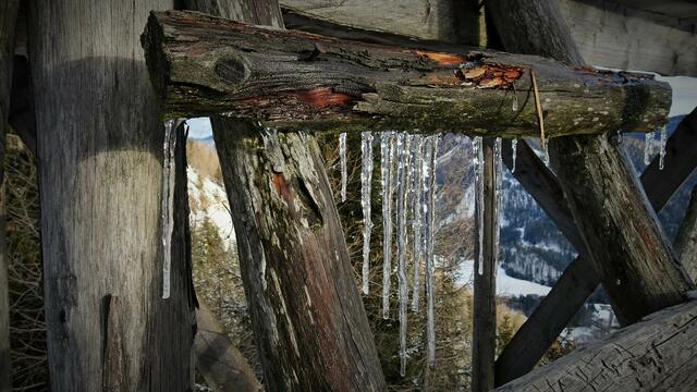 Rätsellösung - Bild 4 ... Eiszapfen | Foto: © Silvia Plischek