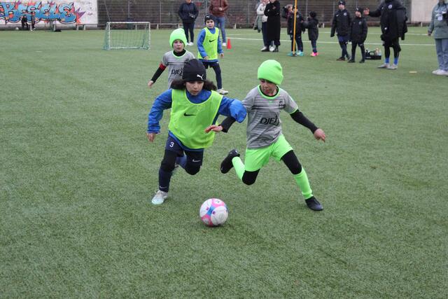Bereits im vergangenen Jahr wurde heftig um den Ball gekämpft. | Foto: SK Wilten