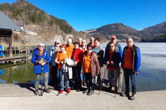 Sportliche Pensionisten der Ortsgruppe Purgstall-Oberndorf unternahmen eine Wanderung rund um den Lunzer See. | Foto: Pensionistenverband Purgstall-Oberndorf
