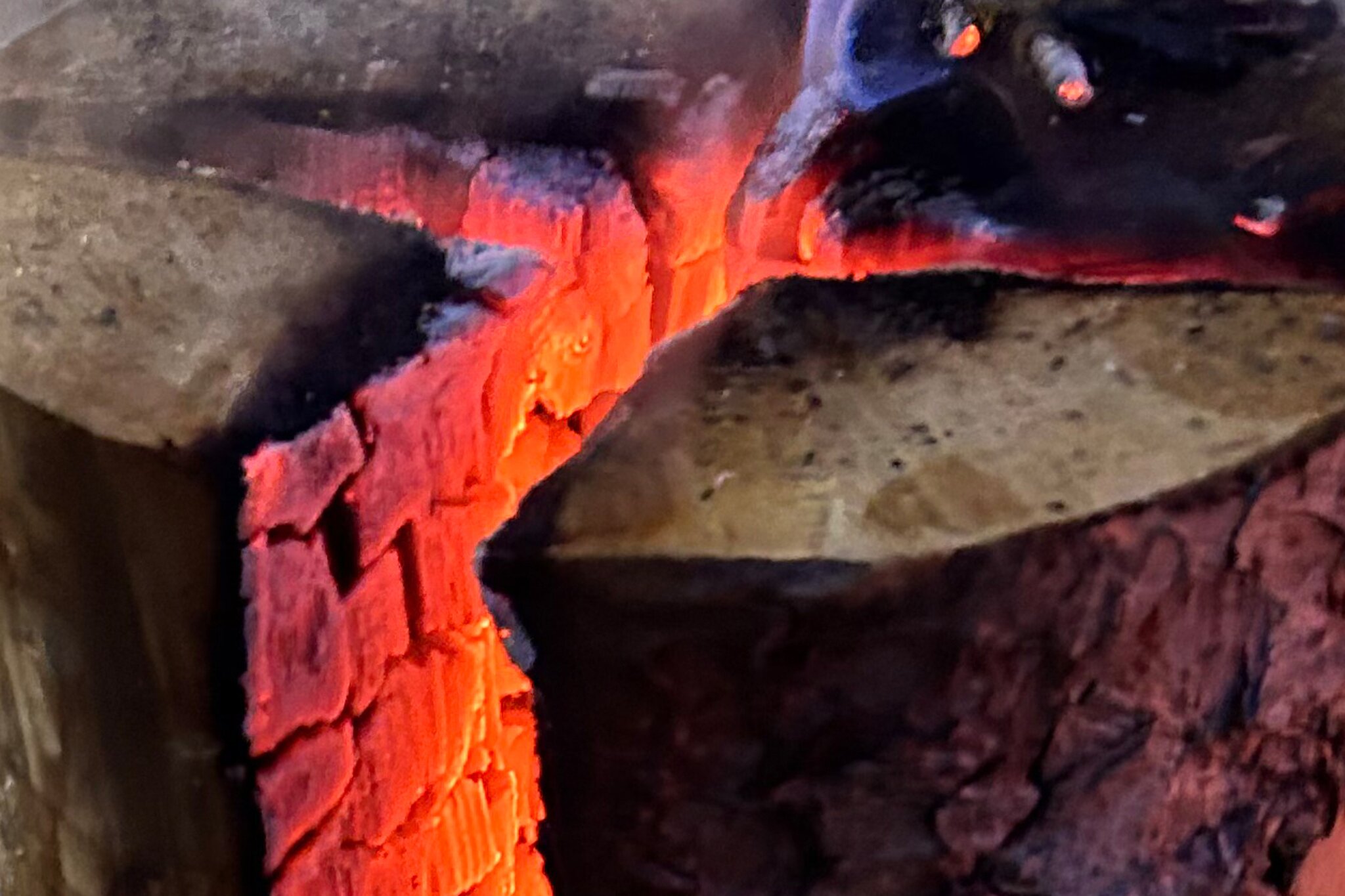 Jochberg Ru brand Im Kaminofen Sorgt F r Rauchentwicklung Kitzb hel jochberg-ru-brand-im-kaminofen-sorgt-f-r-rauchentwicklung-kitzb-hel