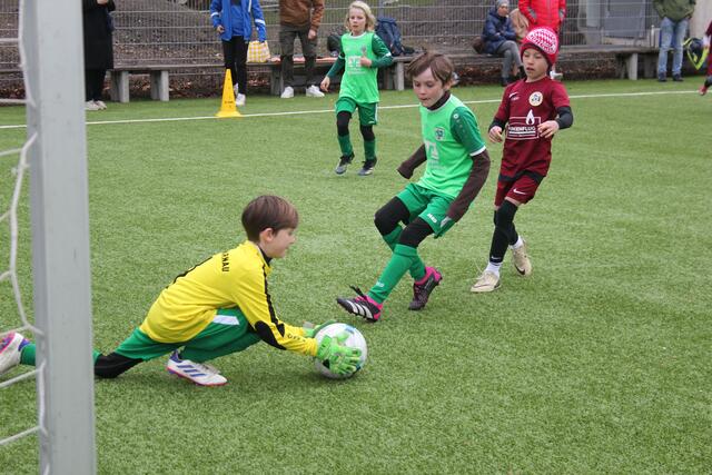 Rund 400 fußballbegeisterte Kinder nahmen am 13. Besele-Cup in Innsbruck teil.  | Foto: © SK Wilten