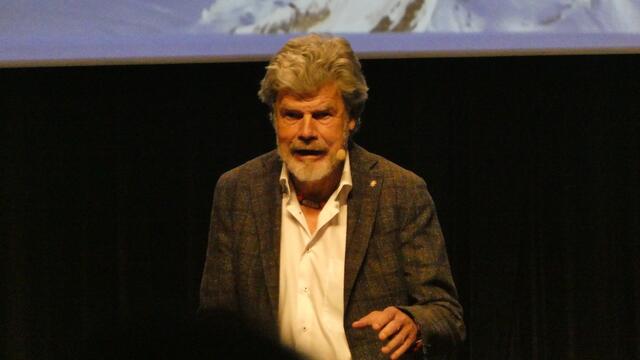 Am 15. März 2025 füllte sich das forum-Kloster bis auf den letzten Platz, als Reinhold Messner seinen mitreißenden Vortrag „Nanga Parbat – mein Schicksalsberg“ hielt. | Foto: zVg