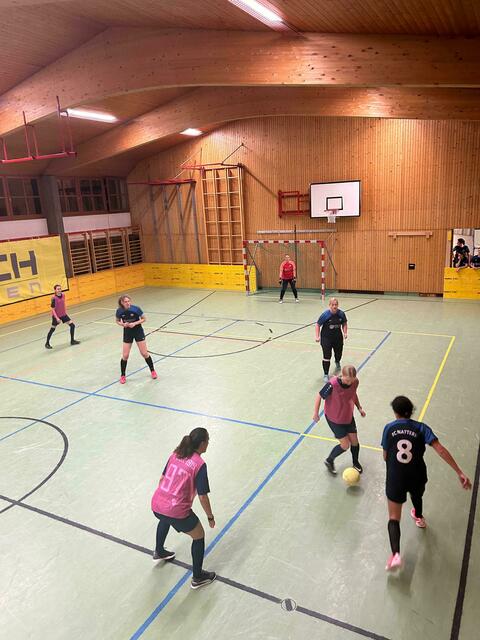 "One Ball for all" nahm in der Wintersaison an einigen Hobbyturnieren teil und will auch in Zukunft oft bei solchen Veranstaltungen dabei sein. | Foto: One Ball for all