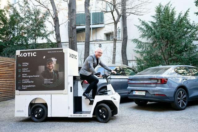 Das Lastenrad hat viele Nutzungen, die eher an ein Auto erinnern. | Foto: Max Slovencik