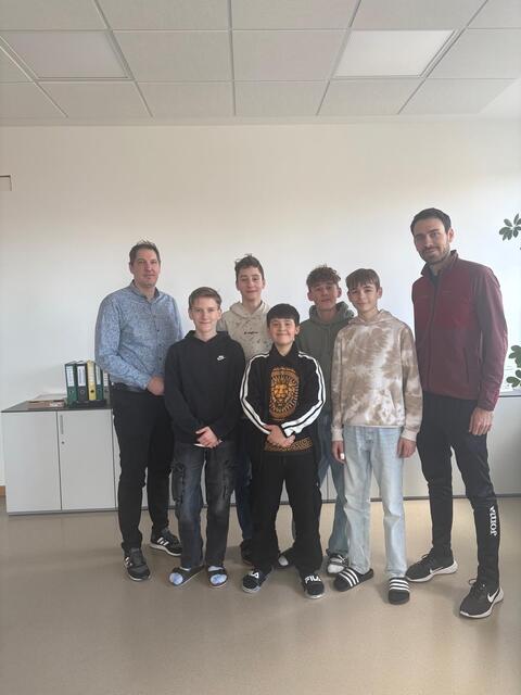 Die Burschengruppe hat sich für die Bundesmeisterschaften qualifiziert. | Foto: Gymnasium Mattersburg