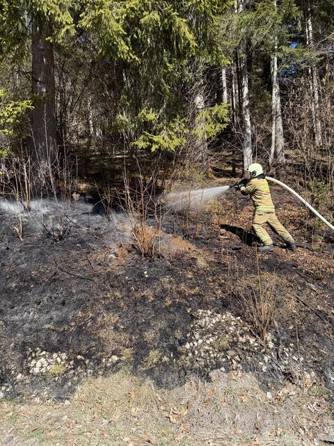 Der Brand konnte rasch eingedämmt werden. | Foto: FF Radstadt