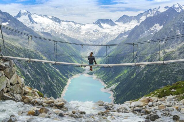 Beliebter Blick von der Olperer Hütte auf Schlegeisspeicher und Schlegeiskees. | Foto: Miller