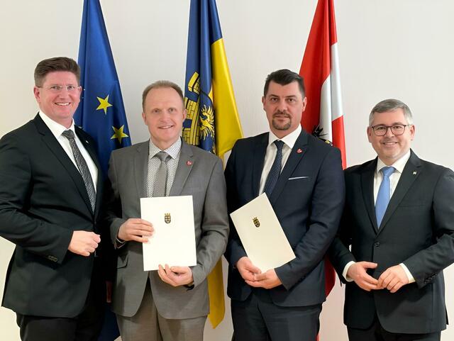 Litschau: Vizebürgermeister Johannes Heißenberger (VP), Bürgermeister Rainer Hirschmann (VP) | Foto: Pilz