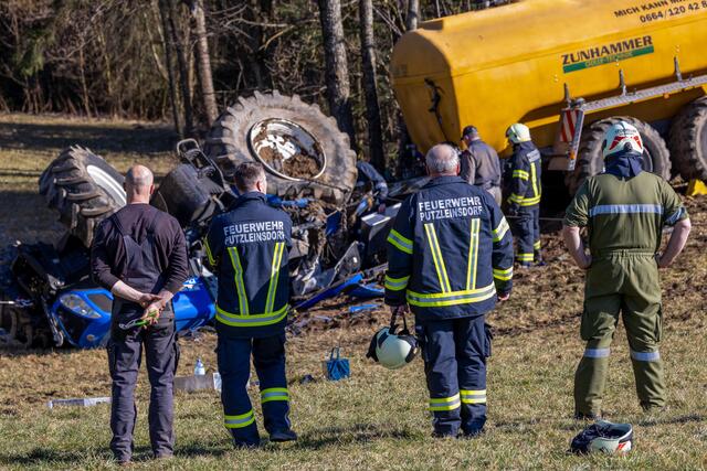Für den Landwirt kam jede Hilfe zu spät. | Foto: Team Fotokerschi/Franz Plechinger