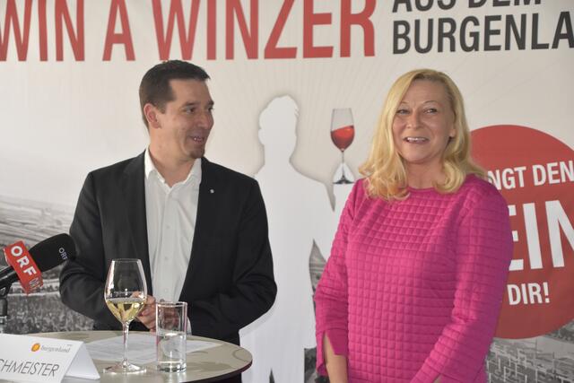 Die Idee zum Projekt kommt von Agenturchefin Gerlinde Schmid (r.).  | Foto: Stefan Schneider