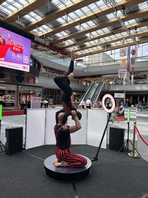 Die 360 Grad Kamera war auch im Einsatz. Mit dieser Kamera konnte man ein spektakuläres Video für Social Media erstellen. | Foto: MeinBezirk.at