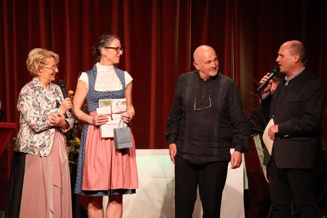 Maria Pachner, Stephanie Hahn, Fritz Egger und Martin Burgholzer | Foto: MeinBezirk
