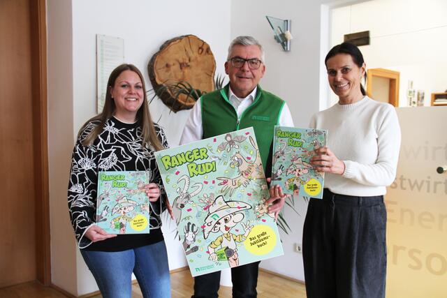 Sarah Moser, Landesrat Josef Schwaiger und Uschi Wimmer. | Foto: Land Salzburg