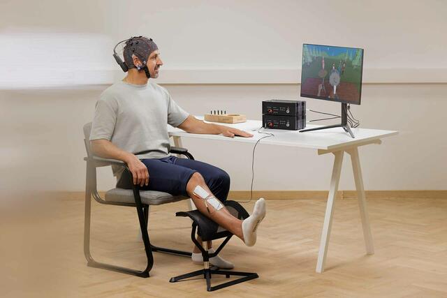 recoveriX Neurorehabiliation - Therapie der unteren Extremitäten | Foto: g.tec medical engineering GmbH, Schiedlberg