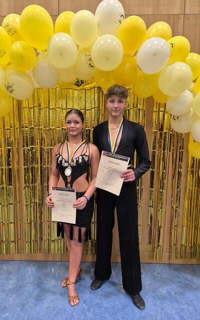 Nico und Jenny Krammer von der Sportunion Deutsch-Wagram, Sektion Tanz, gewinnen die "NÖ Meisterschaft" in der Jugend Latein B. | Foto: Susanne Krammer