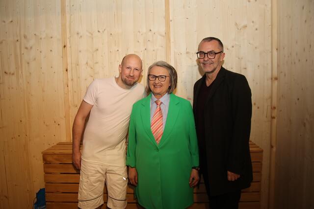 "Metzger" Manuel Schaffer, "Bürgermeisterin" Eva Haberl, Regisseur Gerhard Riedl.