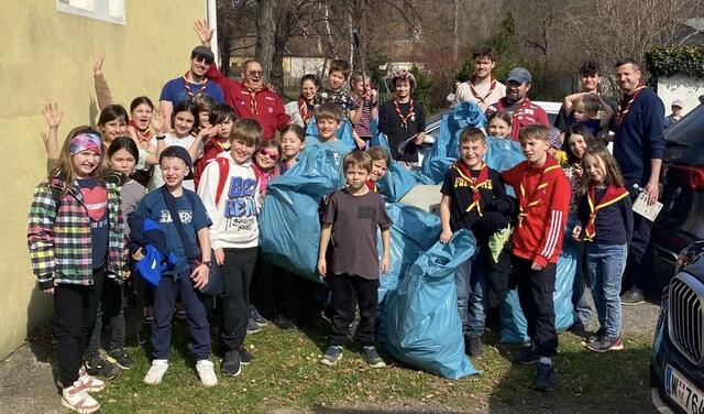 Die Pfandfinder-Kinder zogen bereits vor zwei Wochen fleißig durch Oberpullendorf. | Foto: Buchinger Josef