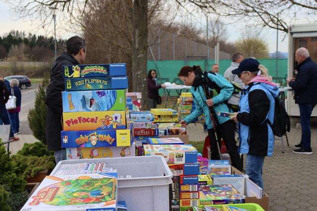 Besonders beliebt war der Spielzeugverkauf, bei dem Kinderaugen leuchteten und Eltern nachhaltige Schätze für ihre Kleinen entdeckten. | Foto: Alejandra Ortiz