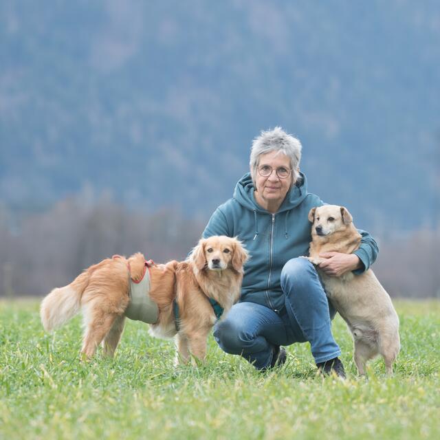 "Wir lassen den Bezirk Reutte und seine Tiere nicht im Stich. Schließlich sind wir gesetzlich verpflichtet, Hilfe zu leisten", so Veronika Rom-Erhard, die Obfrau des Tiroler Tierschutzvereins. | Foto: Tiroler Tierschutzverein