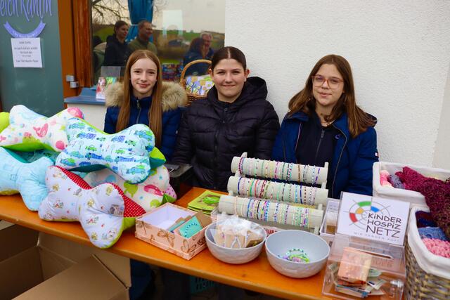 Doch neben all der Freude hatte das Fest auch einen tieferen Sinn: Der gesamte Erlös kommt dem Kinderhospiz Netz in Wien zugute. Eine Organisation, die Familien mit schwerkranken Kindern unterstützt – mit Liebe, Fürsorge und unermüdlichem Einsatz. | Foto: Alejandra Ortiz