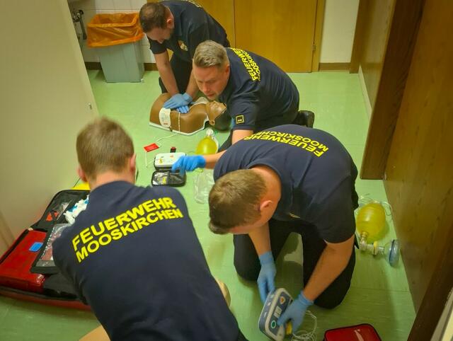 Da war großer Einsatz bei den Mooskirchnern angesagt. | Foto: FF Mooskirchen