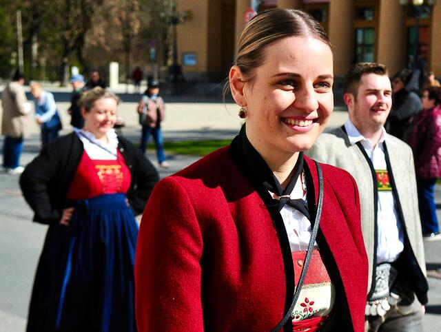 Festgottesdienst, Landesüblicher Empfang, Festmarsch und Versammlung – die "Trachtler" hatten sichtlich beste Laune. | Foto: Hassl