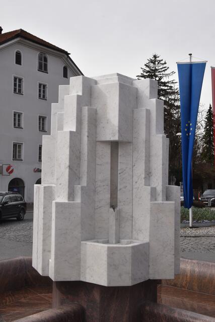 Der Pöhacker-Brunnen strahlt wieder und ist in einwandfreiem Zustand. | Foto: Kendlbacher