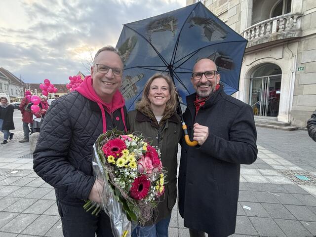 Neos-Spitzenkandidat Berndt Hamböck mit Bürgermeister Michael Schumacher beim jüngsten Besuch der Außenministerin Beate Meinl-Reisinger in Leibnitz | Foto: Waltraud Fischer