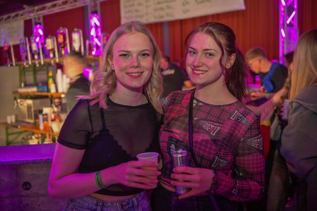 Michelle aus Schalchen und Kerstin aus Tarsdorf | Foto: Zaim Softic