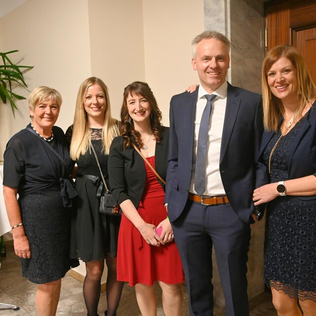 Heidi Rud, Karina Orieschnig, Corinna Rud, Hermann und Anja Supersperg