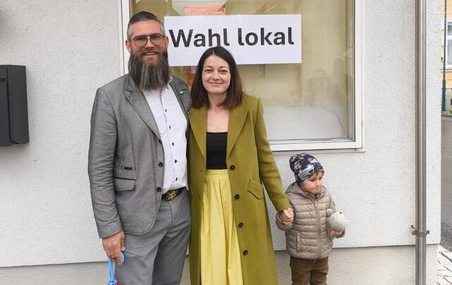 Robert Reif (Neos) bei der Wahl im Pölstal. | Foto: Neos