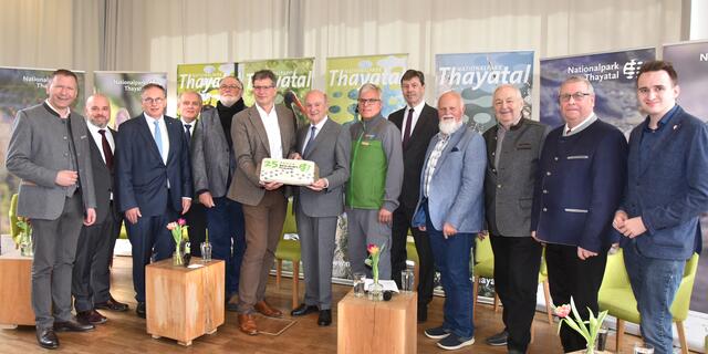 Ehrengäste und Weggefährten | Foto: Herbert Schleich