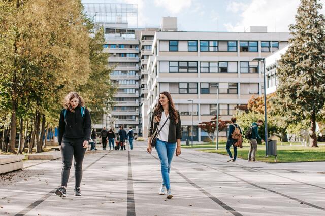Die JKU Linz lädt am 4. und 5. April zum "Open House" auf den Campus ein.  | Foto: JKU Linz