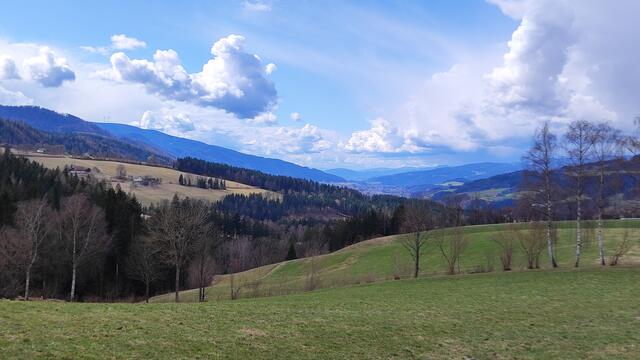Blick ins untere Mürztal... | Foto: I.Wozonig