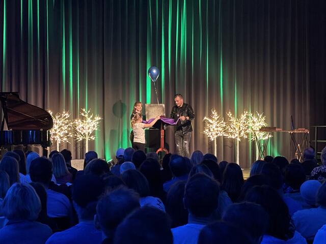 Magier und Mentalist Marco Miele zog das Publikum in Kundl mit seiner faszinierenden Show in den Bann. | Foto: Nimpf