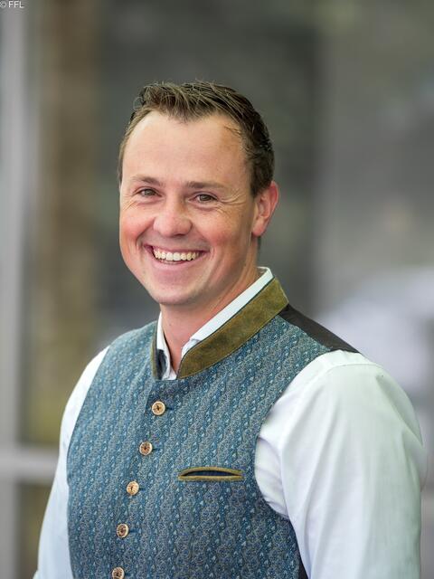 Johann Hiebler-Texer, Bürgermeister der Gemeinde Thannhausen freut sich über sensationelle 78,50 Prozent, das ist der höchste Prozentsatz an Wählerstimmen, die im Bezirk erreicht wurden. | Foto: Johannes Zöhrer