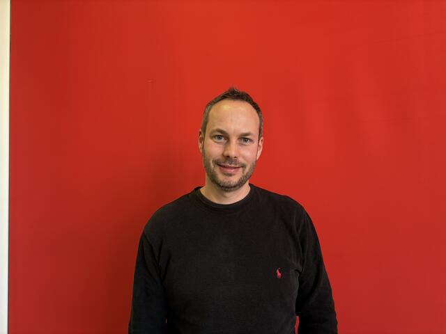 Jürgen Fischer ist Referent im Jugend- und Lehrlingsschutz bei der Arbeiterkammer Salzburg. | Foto: Emanuel Hasenauer