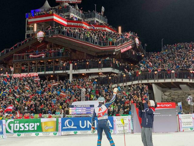 In der Hohenhaus-Tenne, direkt neben dem Zielstadion der Planai, wird der Smago Award vergeben. | Foto: Hollinger