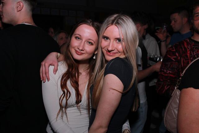 Die TSUg-Party ließ keine Wünsche offen und die Gäste konnten sich immer kräftige Beats und köstliche Drinks freuen. | Foto: Kerstin Longin