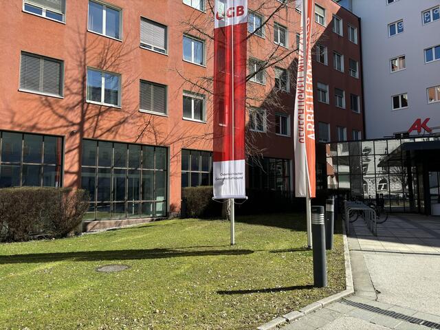 Der Außenbereich bei der Arbeiterkammer Salzburg. | Foto: Emanuel Hasenauer