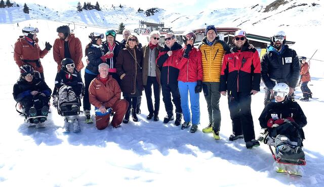 Viel Spaß für die Teilnehmer im Schnee am "Horn" – egal ob mit oder ohne Handicap. | Foto: Obermoser