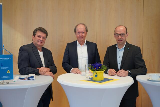 Informierten über die Zukunft der Gesundheitsversorgung im Waldviertel: Primar Hermann Reiter, Andreas Reifschneider und Franz Huber (v.l.). | Foto: Evi Leutgeb