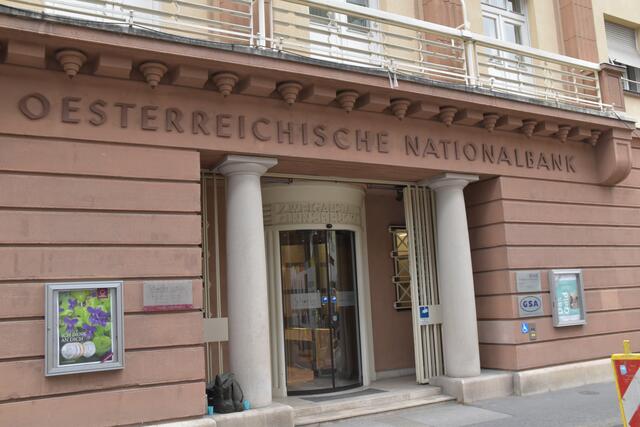 "In Österreich scheint der Tiefpunkt der Wirtschaftsentwicklung überwunden, und die heimische Konjunktur wird sich 2025 stabilisieren", so die Notenbank. | Foto: MeinBezirk