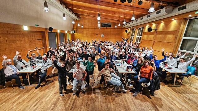 110 Teilnehmerinnen und Teilnehmer nahmen am ersten Kirchdorf-Quiz teil. | Foto: Andreas Unterberger