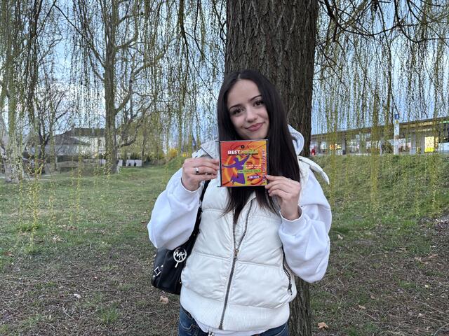 Auf TikTok kann man der 18-Jährigen folgen und sich von ihrer Stimme verzaubern lassen. | Foto: Rebekka Maria Sadiki-Peckary