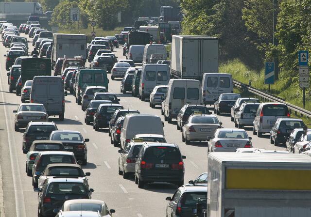 Absoluter Lkw-Hotspot im Burgenland war auch im Jahr 2024 - trotz eines Rückgangs von über zwei Prozent - der Bereich A4 bei Bruckneudorf. | Foto: MEV