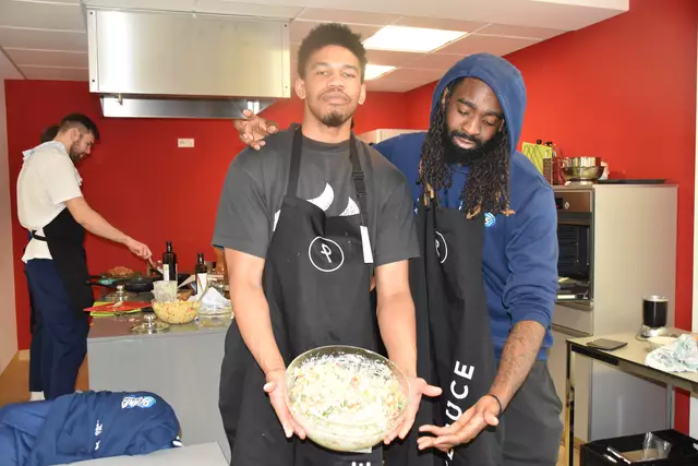 Machten Couscous: Kalil Thomas und Siegfried "Ziggy" Reid | Foto: Michael Strini