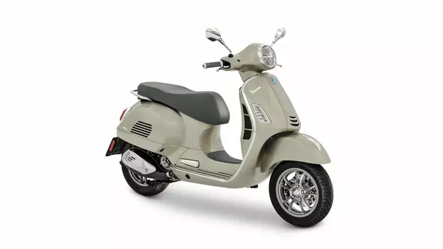 Vespa GTS 310 Classic ab € 7.399,- 
