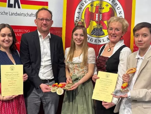 Der Obstbaubetrieb Nikles aus Kukmirn erhielt für seine Säfte und Edelbrände insgesamt elfmal Gold, achtmal Silber und zwei Prämierungen. | Foto: Nikles